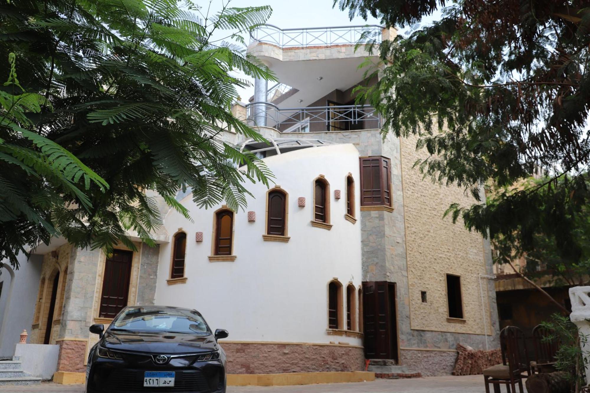 King Khufu Pyramids View Hotel Kafrat al Jabal Екстер'єр фото